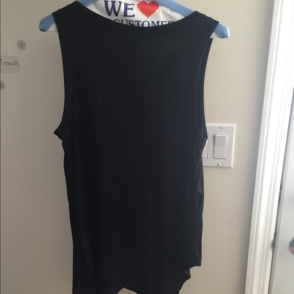 Top - Picture 3 of 4